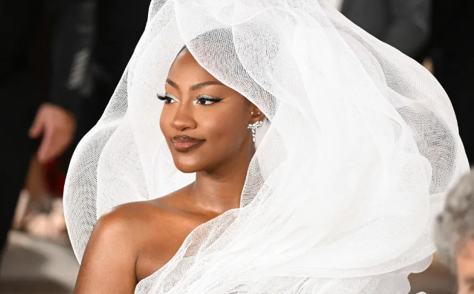 Behind Viral Tems view-blocking Oscars 2023 dress bridal-style