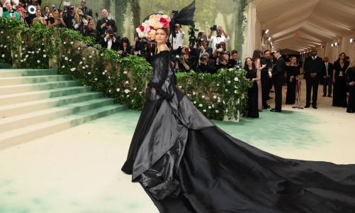 Met Gala 2024 “Sleeping Beauties: Reawakening Fashion’s” 30 Best Redcarpet Looks by HuntrMania